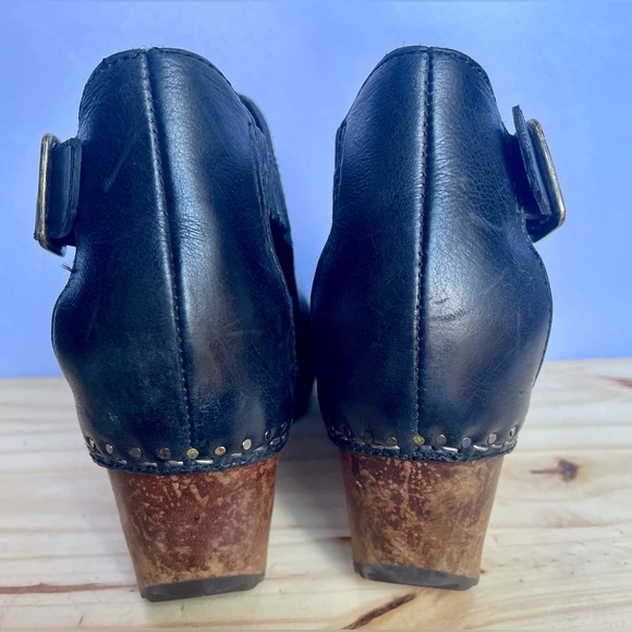 Dansko Sable Black Wedge Sandals Size 37 /US 6.5 or 7, Leather, Handcrafted $220 - Picture 6 of 16